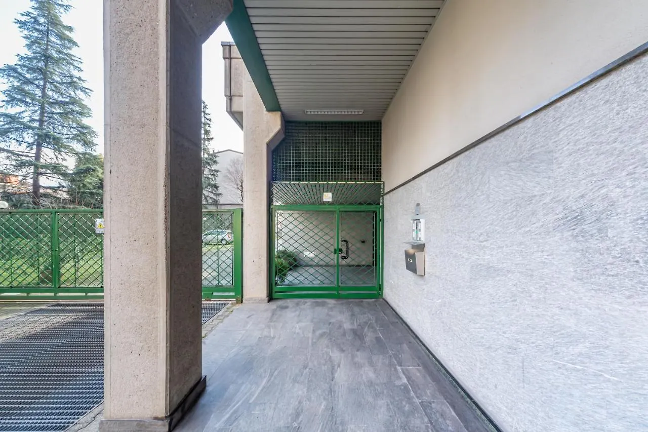 Ferienwohnung Cozy Apt - Private Parking & Terrace Mailand 0*,  Italien